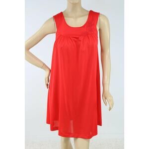 Lorraine Nightgown Womens Small Short Soft Nylon Lipstick red Nightie Vintage